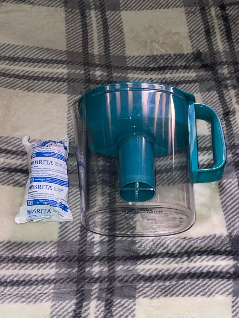 Teal Brita Pitcher With New Filter